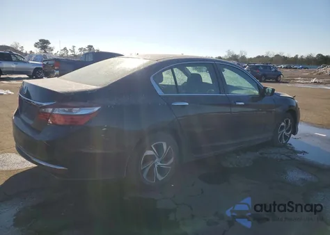 2016 Honda Accord Lx z USA, uszkodzony, nr VIN 1HGCR2F40GA006640